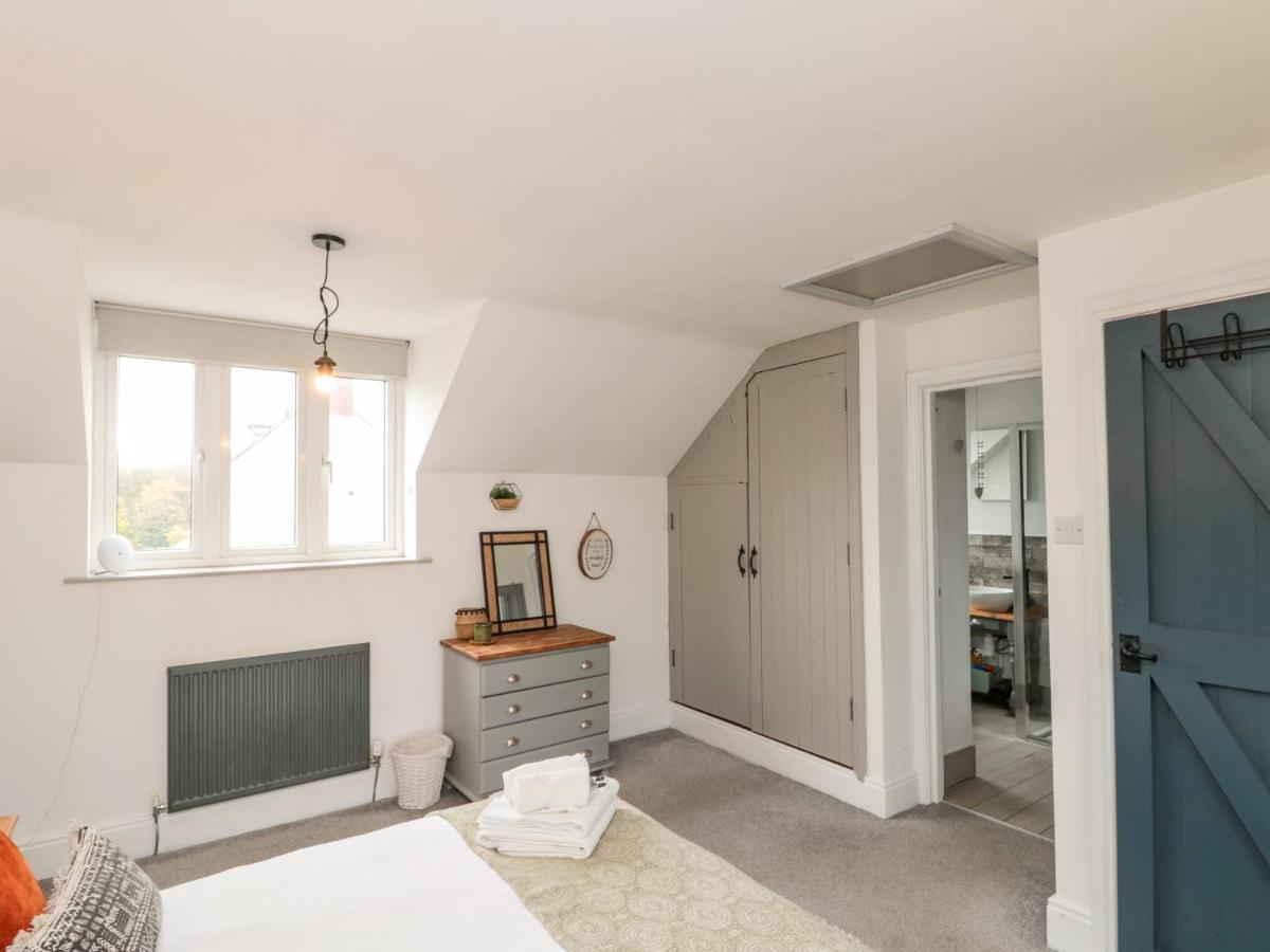 Rosemary Cottage Уитби Экстерьер фото